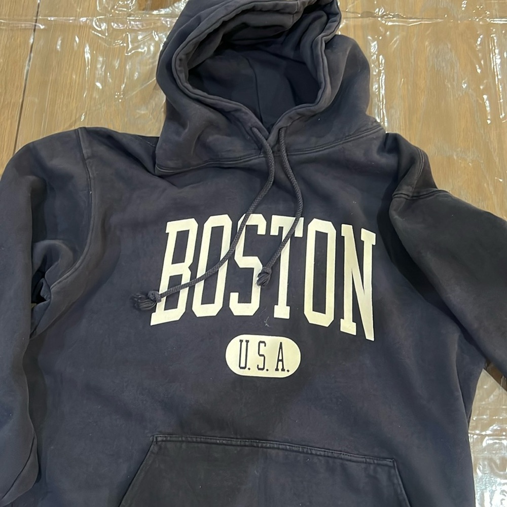 BRANDY MELVILLE “Boston” hoodie, o/s, worn once